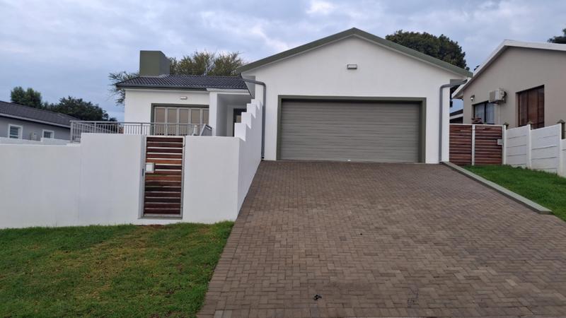 3 Bedroom Property for Sale in Noorsekloof Eastern Cape